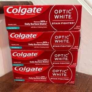 NWT 4 Colgate Optic White Stain Fighter Toothpaste Fresh Mint Gel 4.2 Oz